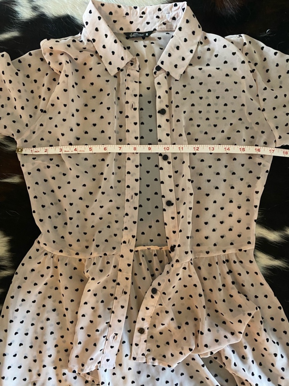 🌟 Just In ! Wallflower Light Pink Button-Down Peplum Top with Heart Print sheer - Picture 5 of 7